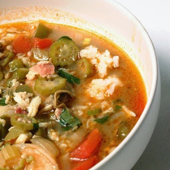 Easy and Satisfying Chicken Gumbo<br class=